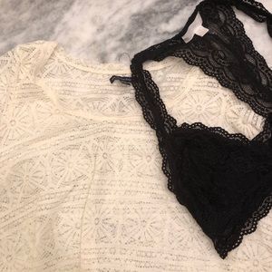 american eagle lace top!